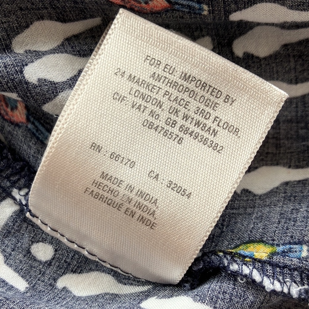 Maeve by Anthropologie Wynwood parrot button down blouse (fits like a 4) - Picture 6 of 8